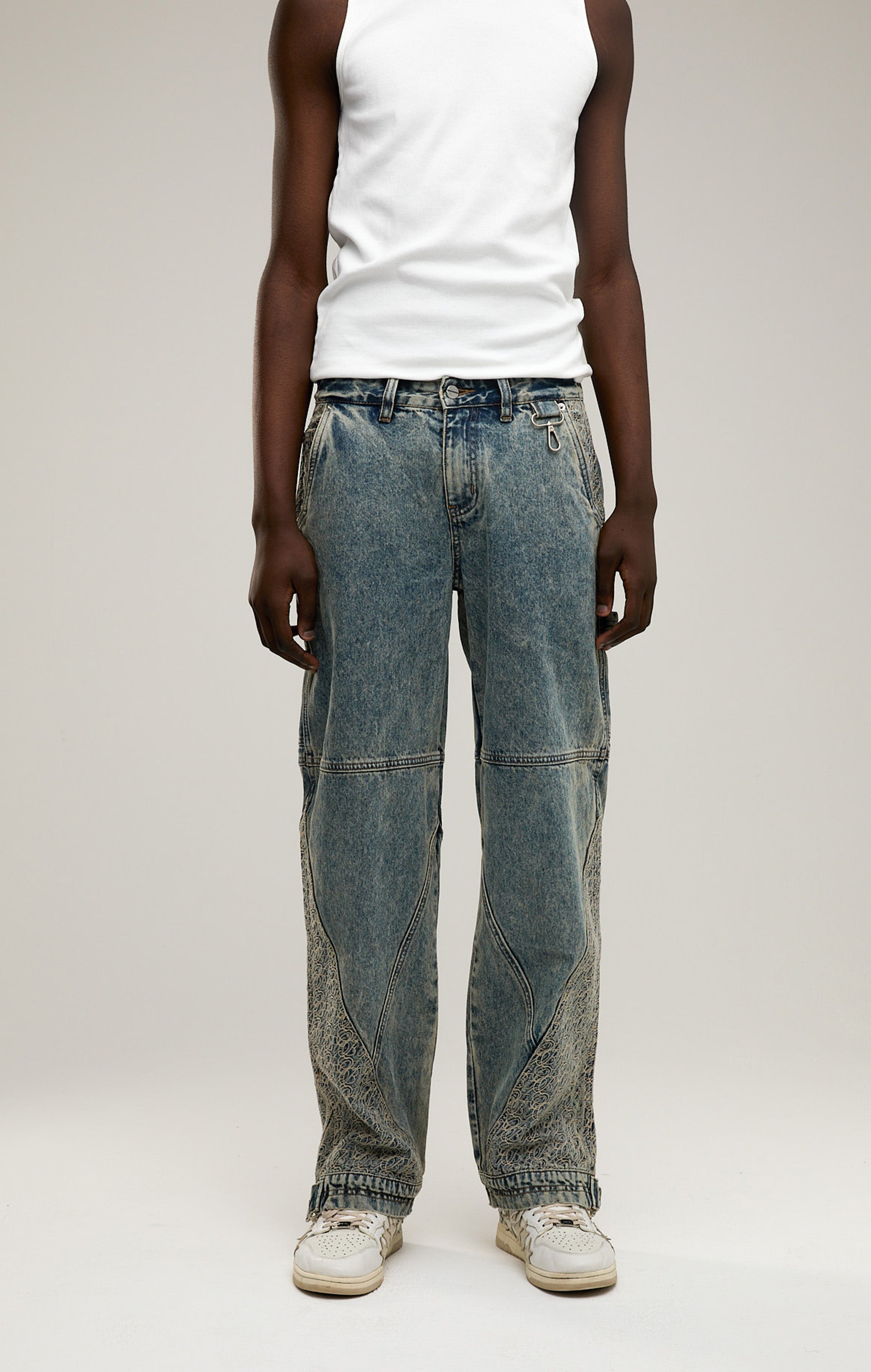 SIGNATURE STITCH DENIM JEANS