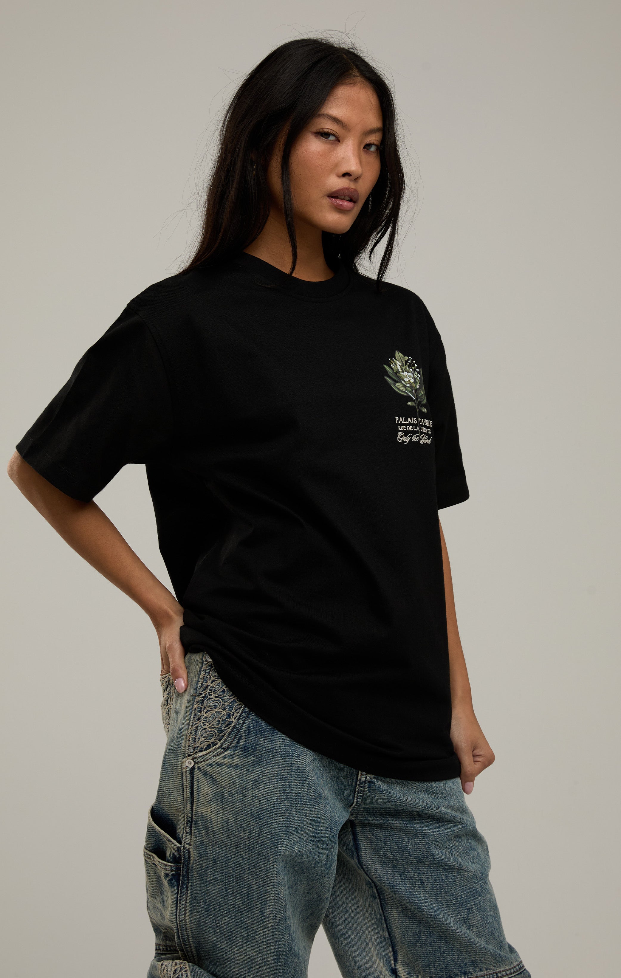 BOTANICAL T-SHIRT